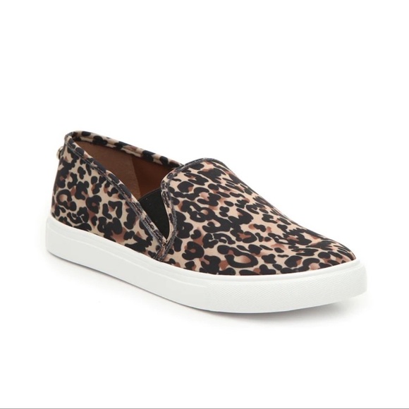 STEVE MADDEN SAFARY LEOPARD ANIMAL PRINT SLIP-ON SNEAKER SIZE 7.5 - Picture 1 of 13